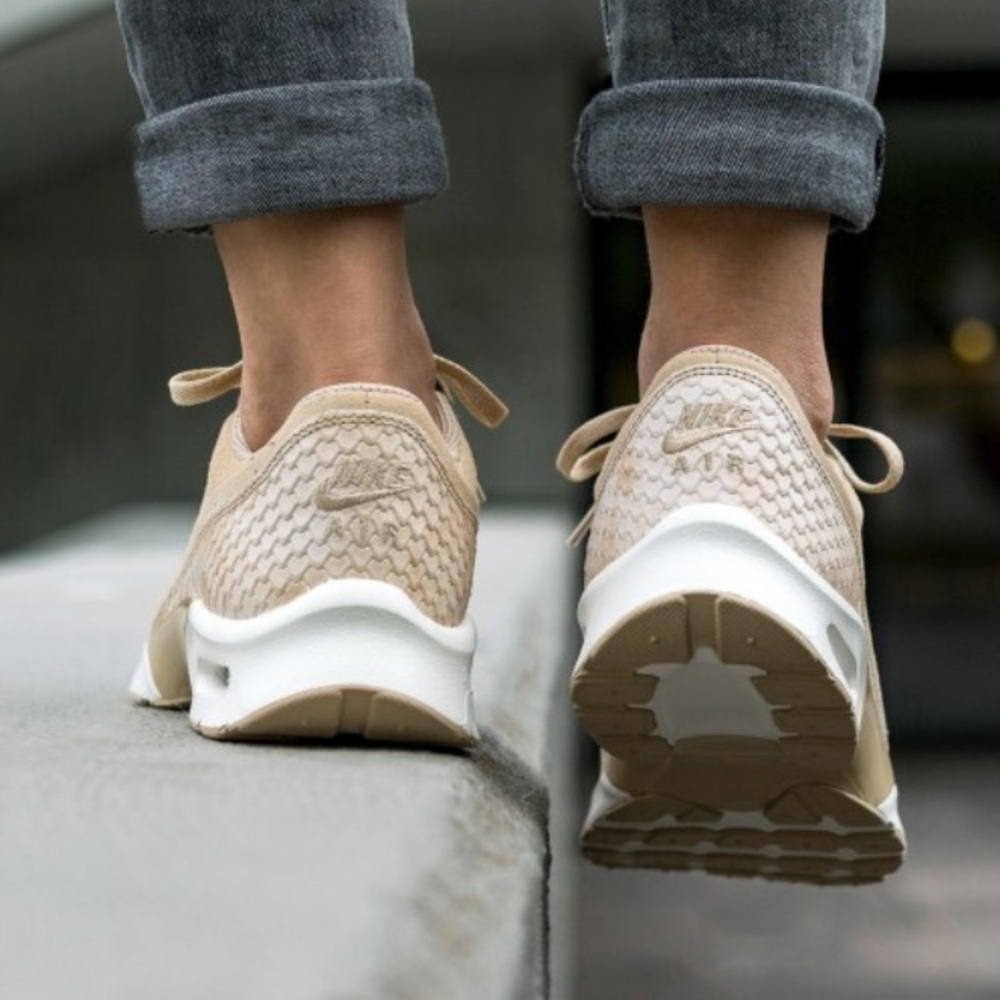 NWT Nike Air Max Jewell Premium Linen - Picture 5 of 8